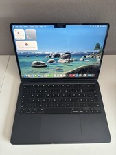 Apple MacBook Air 13,6“ M2  1 TB SSD 24 GB  RAM Mitternacht guter Zustand