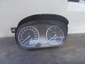 BMW 3 E90 Kombiinstrument Tacho 9166846 320d 130kW N47D20A 145163