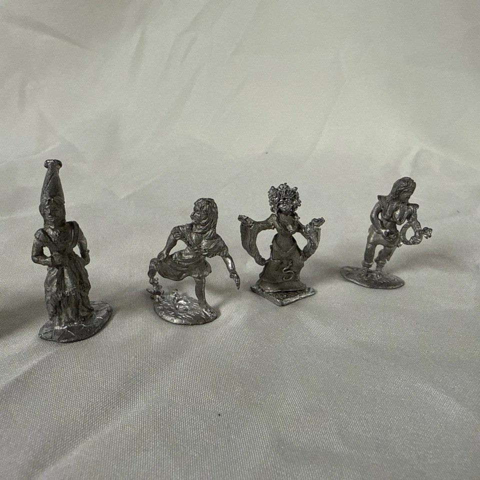 Ral Partha Metal Miniatures Maidens D&D 1970s - Image 3 of 3