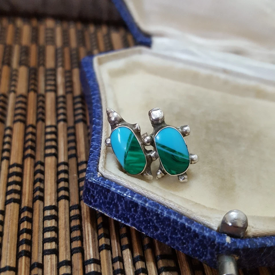 Vintage Southwestern 925 Sterling Silver Stud Earrings, Turtle Studs, Delicate  - Image 3 of 4