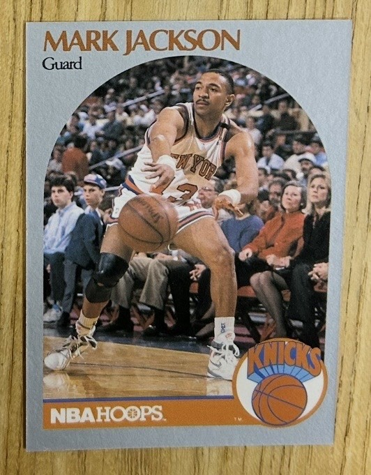 1990-91 NBA HOOPS, MARK JACKSON #205, MENENDEZ BROTHERS IN BACKGROUND 
