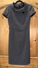 Tahari Women’s Dress Size 6 Gray Pullover Zip Back Large Button Lined  No Belt