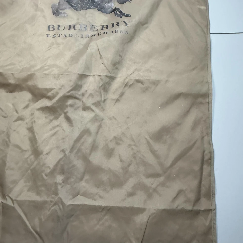 Burberry Bolso de Ropa Beige Traje Vestido Cubierta Cremallera Viaje Bolsa Antipolvo Logo Estuche Foto 4 de 4