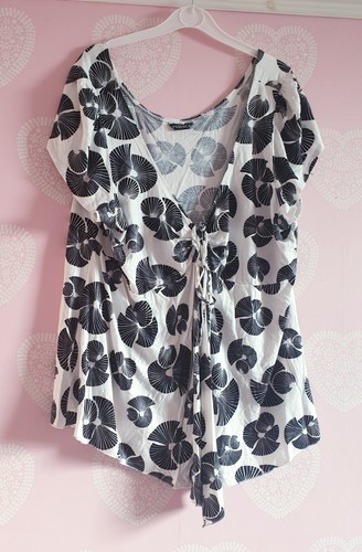 Evans Essence Floral Top Blouse Size 26 Excellent Condition - Picture 1 of 3