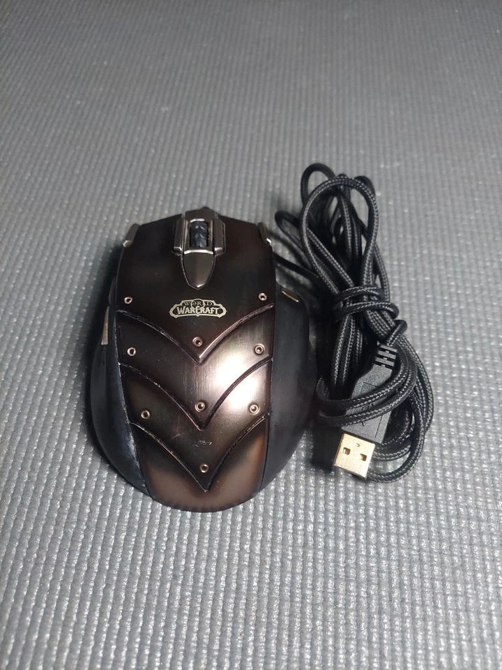 Mouse para juegos World of Warcraft Cataclysm serie Steel MMO con cable USB 62100 probado Foto 4 de 4