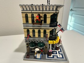LEGO Creator Expert: Grand Emporium (10211)