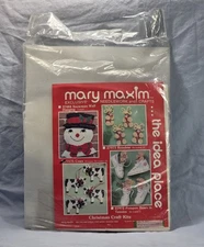 Mary Maxim Christmas Cows Ornament Plastic Canvas Kit #77175 NEW Holiday NOS