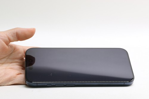 iPhone 15 Pro, 1 TB, Desbloqueado, Azul Titanio, MTU63LL/A - Imagen 5 de 12