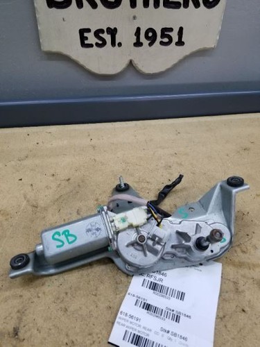 03-07 NISSAN MURANO REAR WIPER MOTOR - Picture 2 of 3