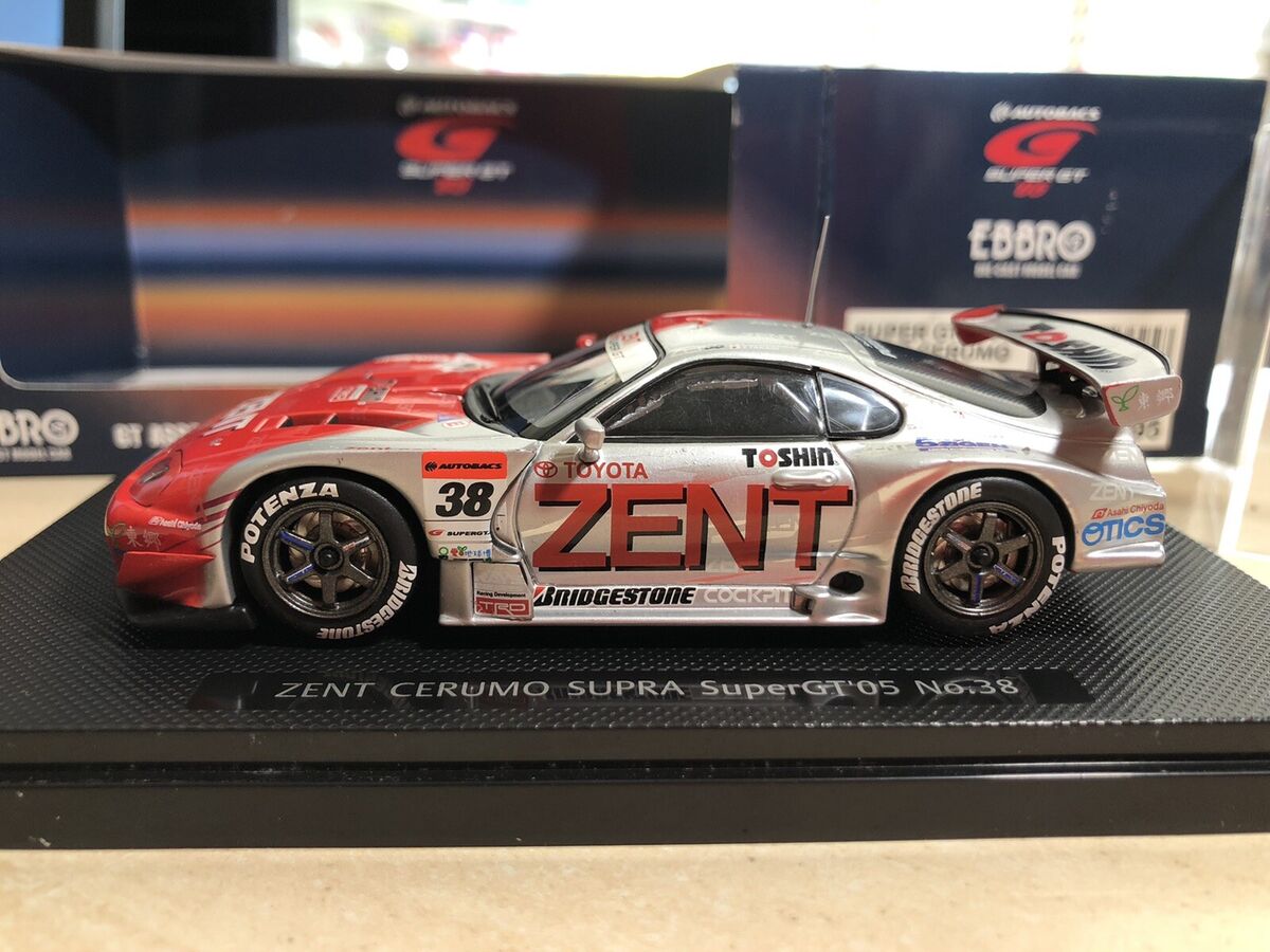 TOYOTA SUPER GT ZENT CERUMO SUPRA 2005 SILVER/RED EBBRO 695 TOYOTA SUPER GT ZENT CERUMO SUPRA 2005 SILVER/RED EBBRO 695