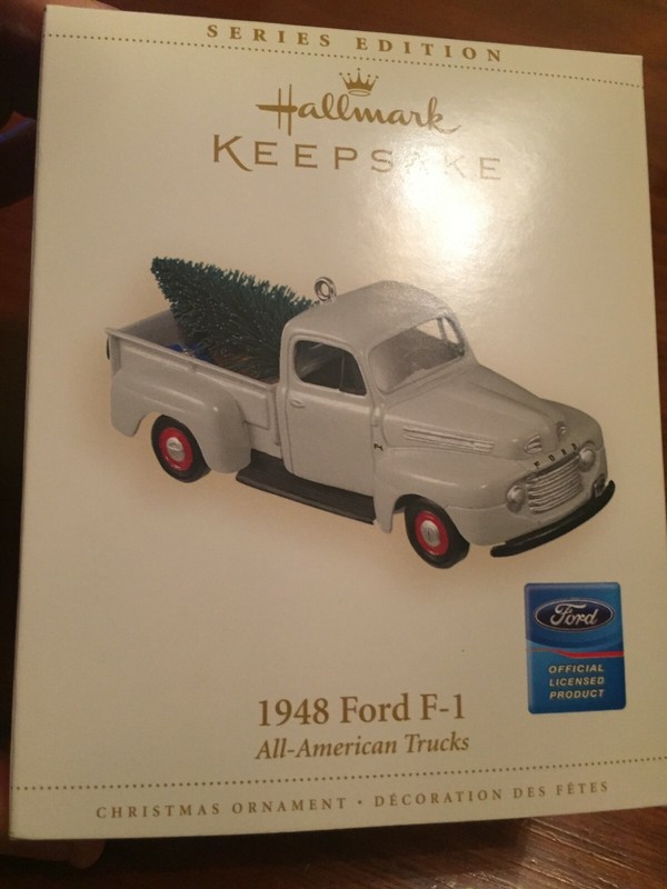 Hallmark Ornament 2006 1948 Ford Pickup All American Truck 