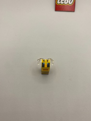 Lego Minecraft Neutral Bee Minifigure -🐝 Passive Bee - New! 🐝 - Picture 2 of 3