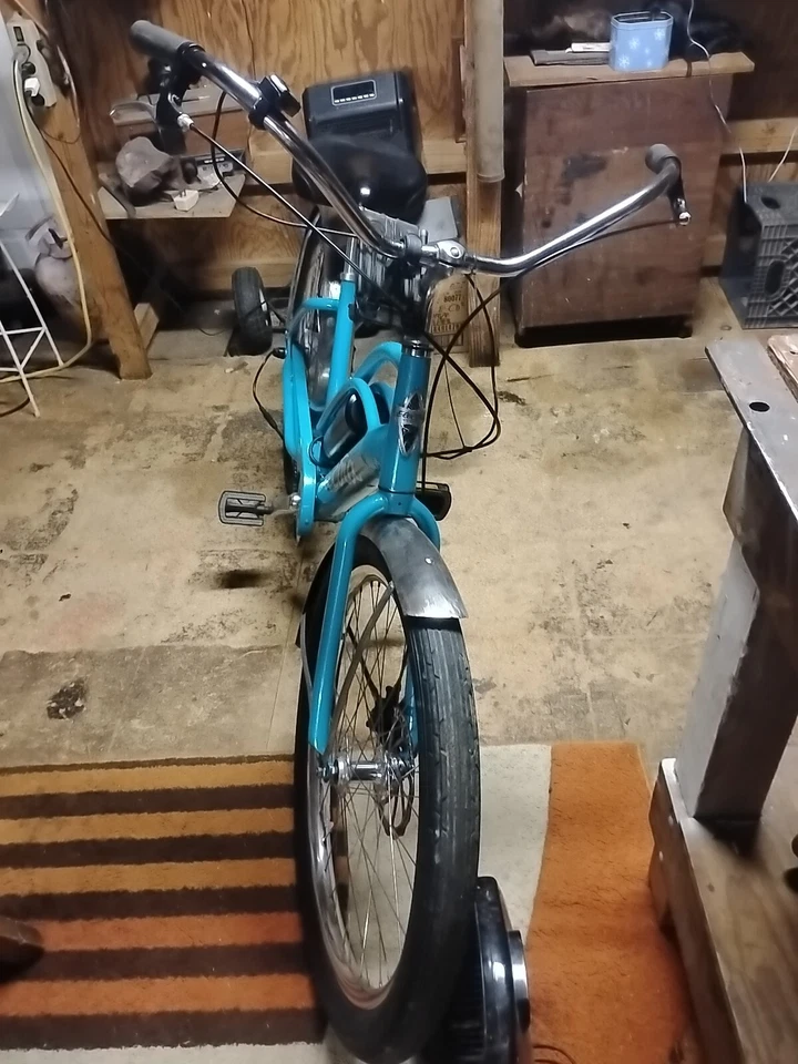 Electra Go Electric Cruiser. With Hyena Range Extender Battery - Image 2 of 4