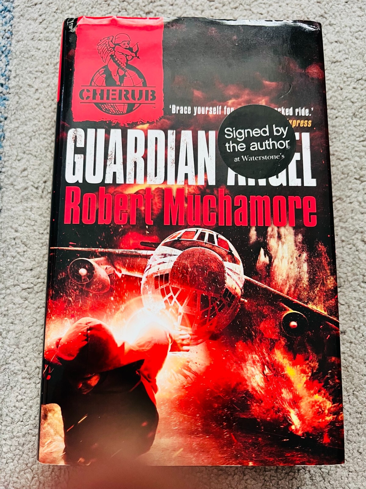 GUARDIAN ANGEL by ROBERT MUCHAMORE - signed by the author (SB1536)