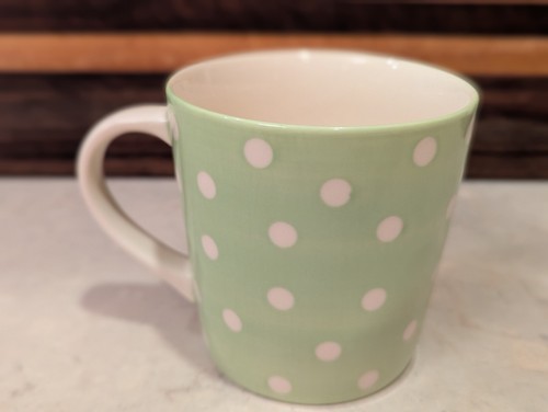 Kaffeetasse Keramik Starbucks hellgrün mit weißen Tupfen 2006 - Bild 2 von 4