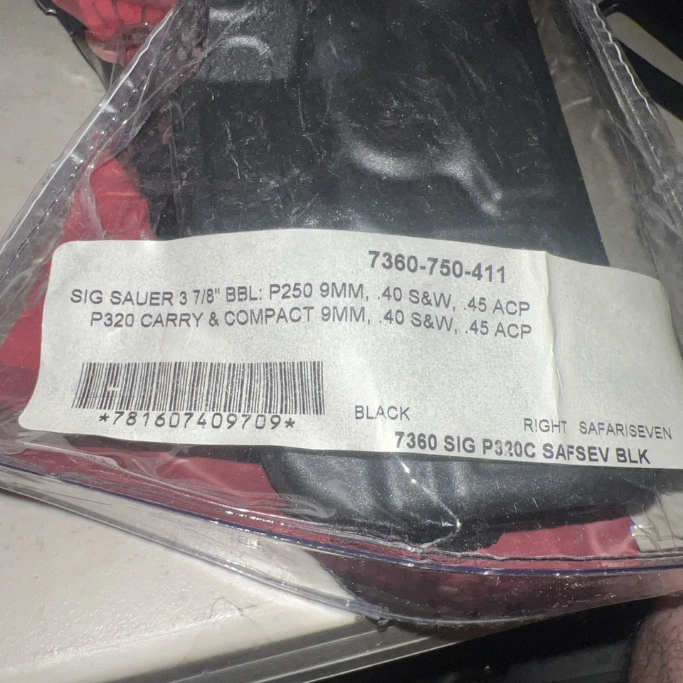 Safariland 3 7/8” BBL P250, P320 9mm P327360-750 04/17 Fuera de la Cintura Foto 3 de 4
