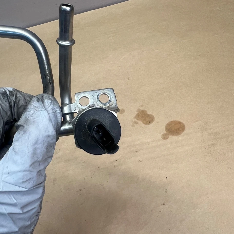 BMW 550I 650I 750I N63 2009-2012 - línea de combustible de alta presión/alimentación de tubería 8649966 Foto 4 de 4