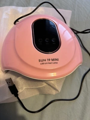 UV LED Nail Lamp Sun UV Mini Lamp in Pink brand new boxed - Image 1 of 4