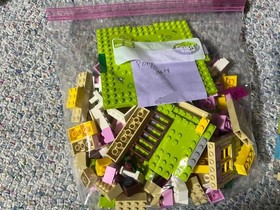 Lego Sets Pony Farm 10674, Medium Creative Brick Box 10696,  Both 100%