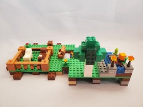 LEGO Minecraft #21114 The Farm - Complete, Instructions, All Minifigs