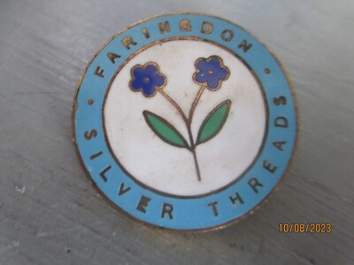FARINGDON SILBERFÄDEN VINTAGE EMAILLE ABZEICHEN.