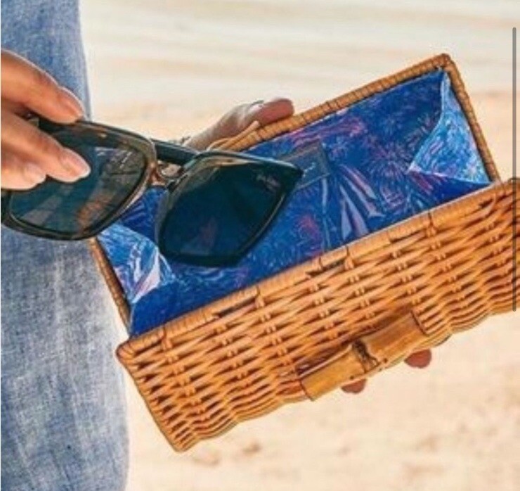 Lilly Pulitzer Wicker Sunglass Case Boca Blue It’s A Sailabration NWOT $_57.JPG?set_id=8800005007 main image 3