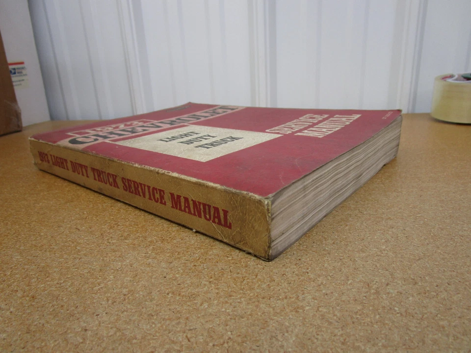 1973 Chevrolet 10-30 truck pickup C10 K10 Suburban shop service manual ORIGINAL - Image 2 of 4