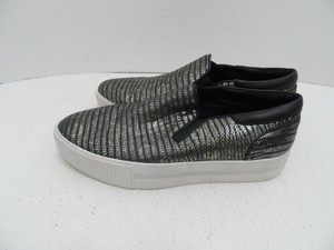 womens leather slip on tennis shoes