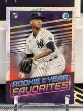 2022 Panini Select Premier Level Rookie Luis Gil New York Yankees: Scope Prizm
