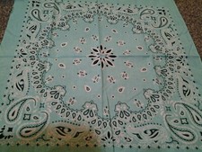 new BANDANA TIFFINY BLUE PAISLEY 100 COTTON COWBOY HANKY BIKER HIPPIE SCARF