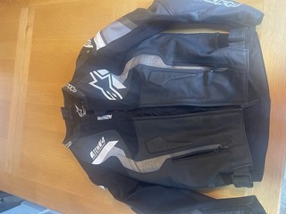 Alpine Stars Atem V4 Leather jacket With Built In Armour Size EUR 52