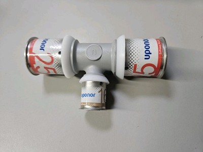 15 x Uponor S-Press Plus T-Stück 25x25x16 mm REF S124