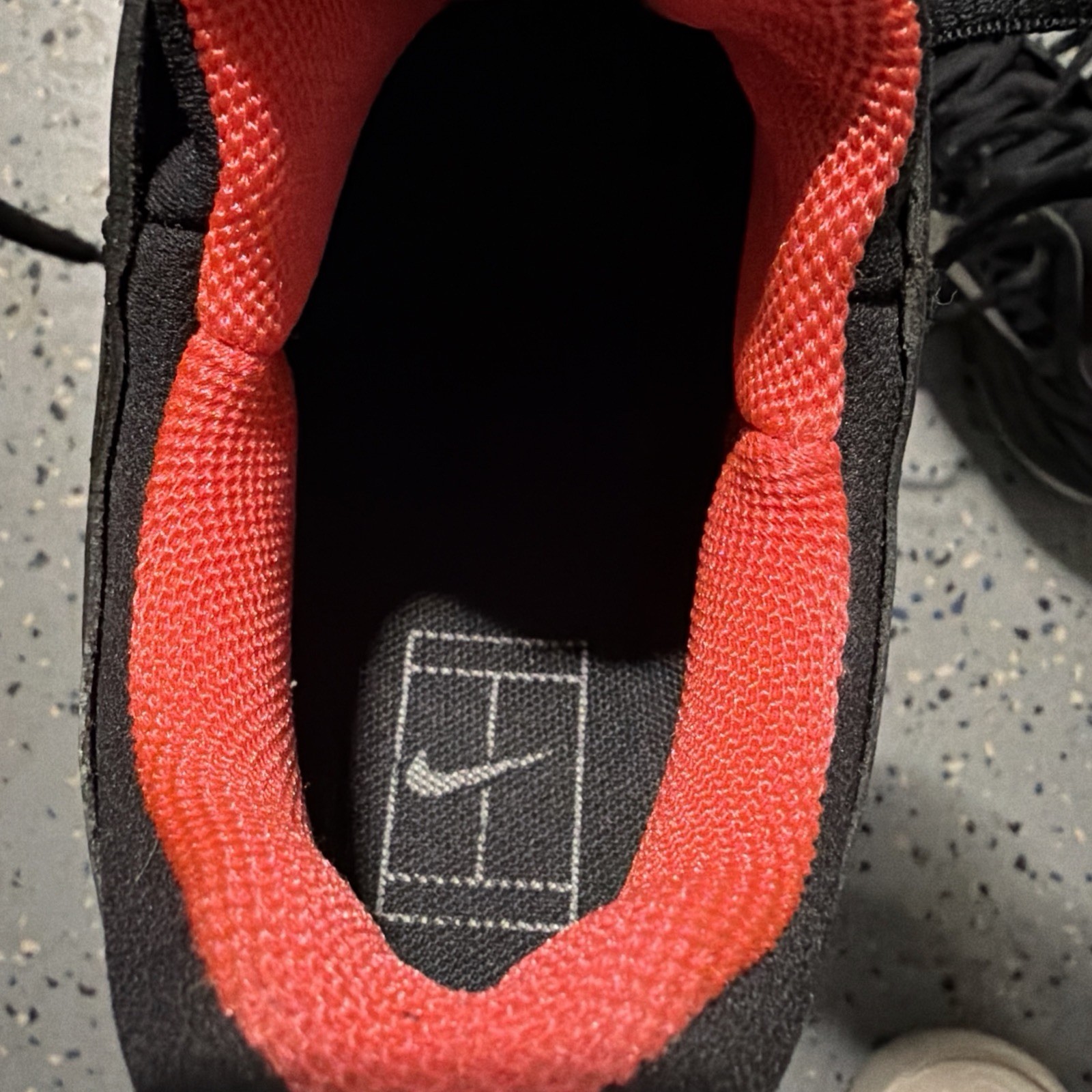 Nike Vapor Cage 3 - Black/White/Red 8.5M Men’s Tennis thumbnail 5