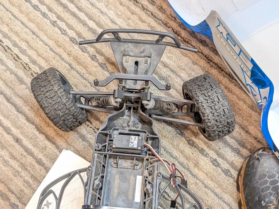 Camión ECX Torment 1/10 2x2 cepillado recorrido corto sct azul cepillado Foto 4 de 4