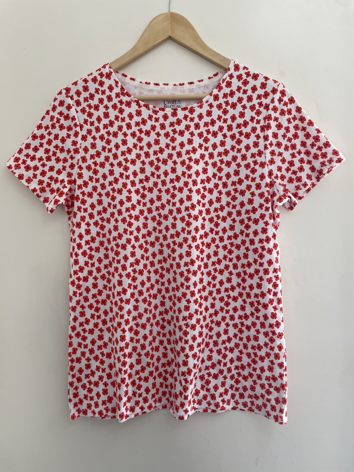 Croft&Barrow The Classic Tee Women's Floral 100% Cotton Short Sleeve Shirt Red M