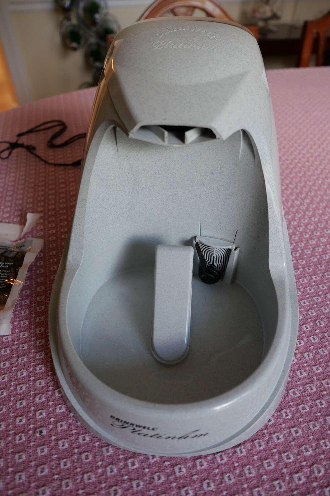 PetSafe Drinkwell Platinum Fountain Indoor Dog & Cat MultiPet 1.3 Gal