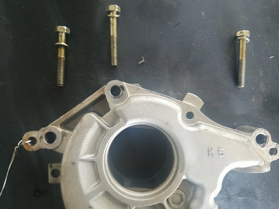 04-07 Conjunto bomba aceite motor Infiniti G35 Nissan 350z VQ35DE 15010-AC700 Foto 4 de 4