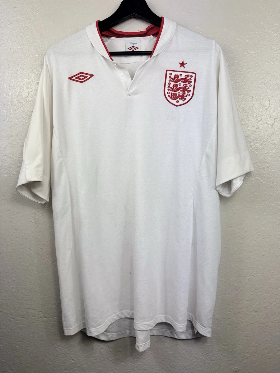 Preços baixos em Camisa de Futebol Umbro England | eBay