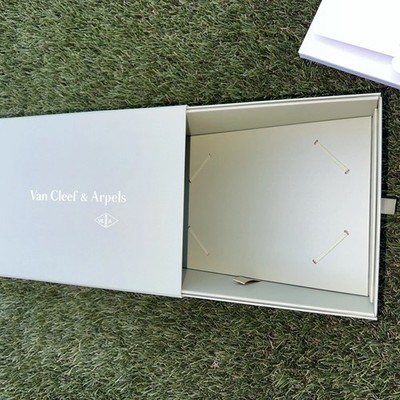 Van Cleef & Arpels Green Jewelry Box 10.75''X8''X6'' Empty Gift Pack