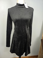 NWT! FOREVER 21 Size Large Women's Black Crushed Velvet Dress High Collar