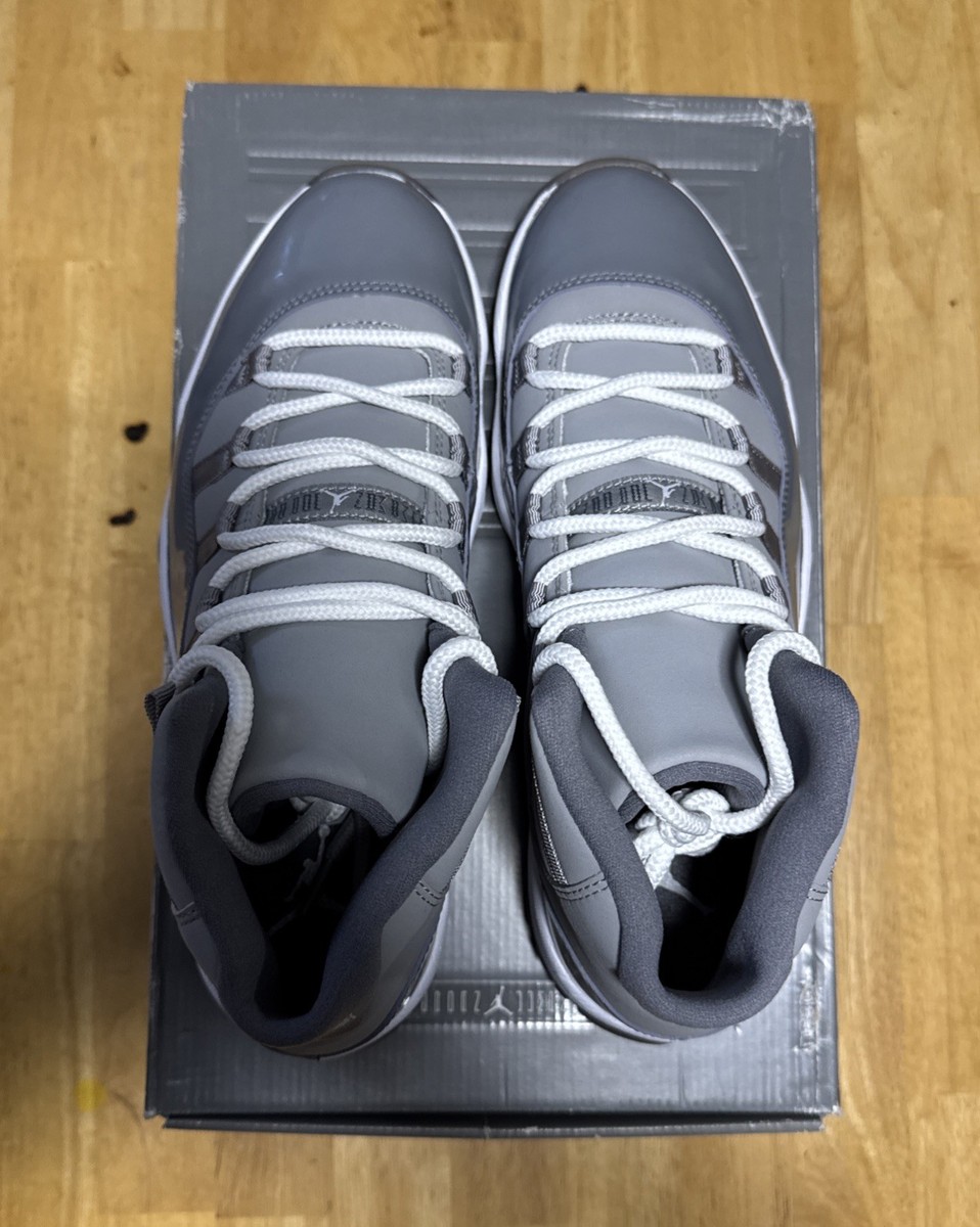 Size 10 - Air Jordan 11 Retro 2010 Cool Grey XII Nike DS  display picture 2