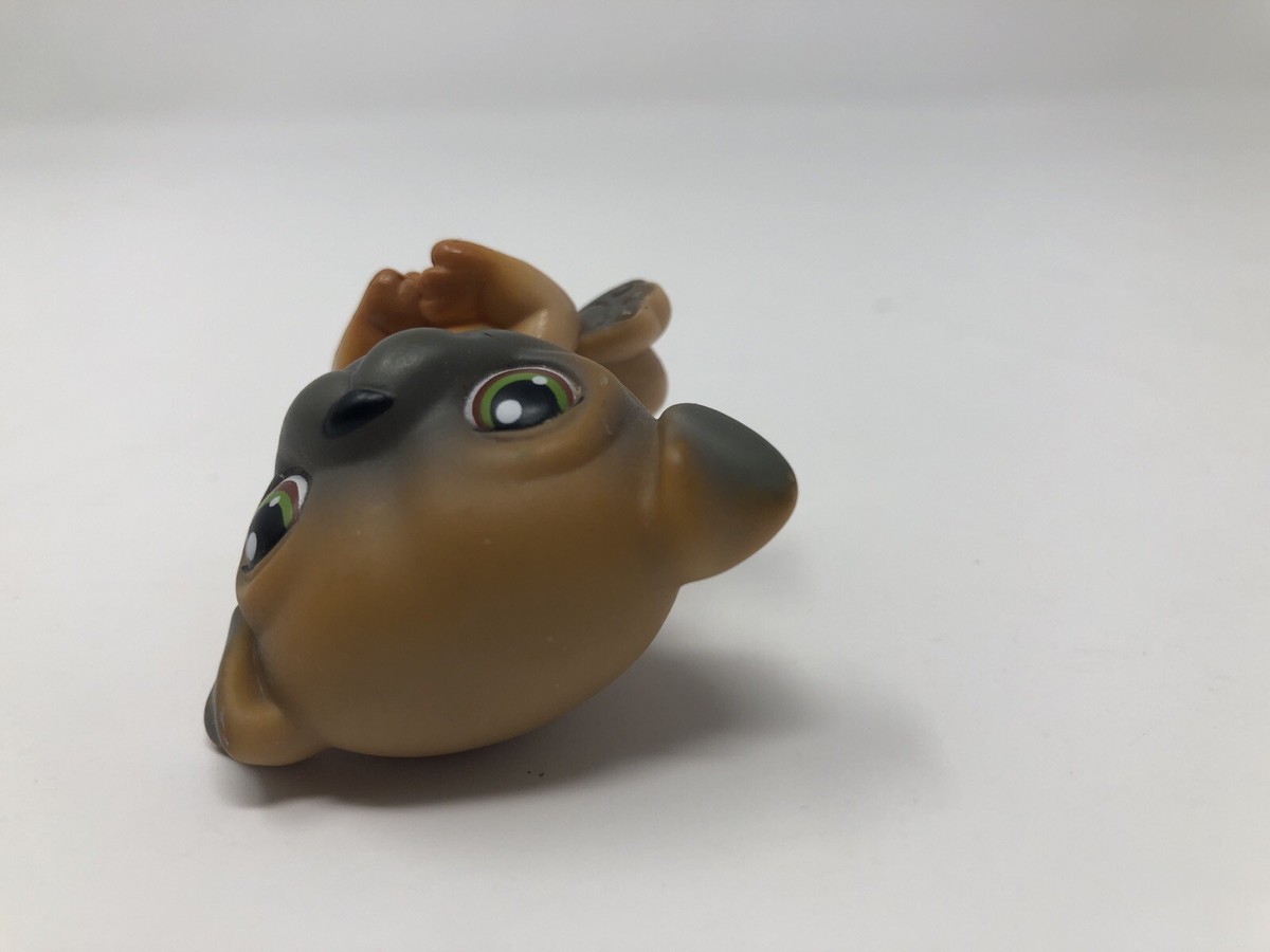 LPS Littlest Pet Shop #1221 Tan Grey Pug Authentic Red Magnet