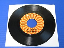 The Techniques:  Hey Little Girl / The Angels - Glory Of Love - 60s Soul 45 VG+