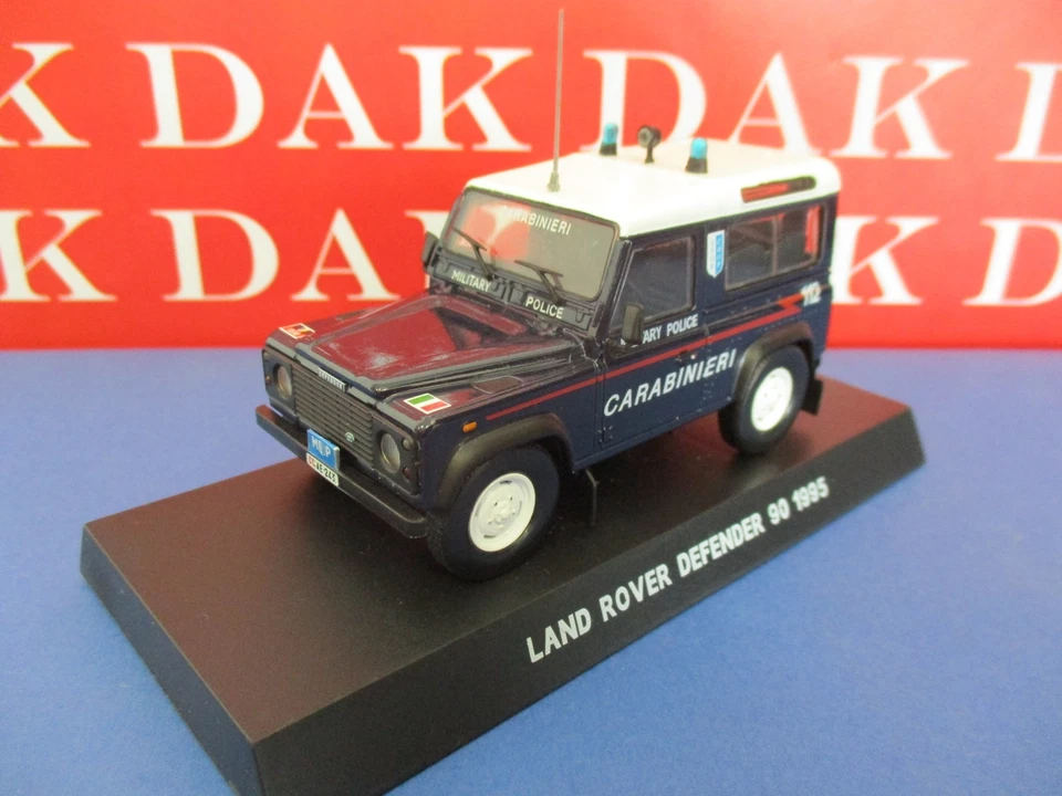 Die cast 1/43 Modellino Auto Carabinieri Land Rover Defender 90 Military Police - Immagine 2 di 4