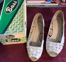 Bass Women s Vintage 80 s White Basket Shoes Size 7, Model 4545 - Original Box