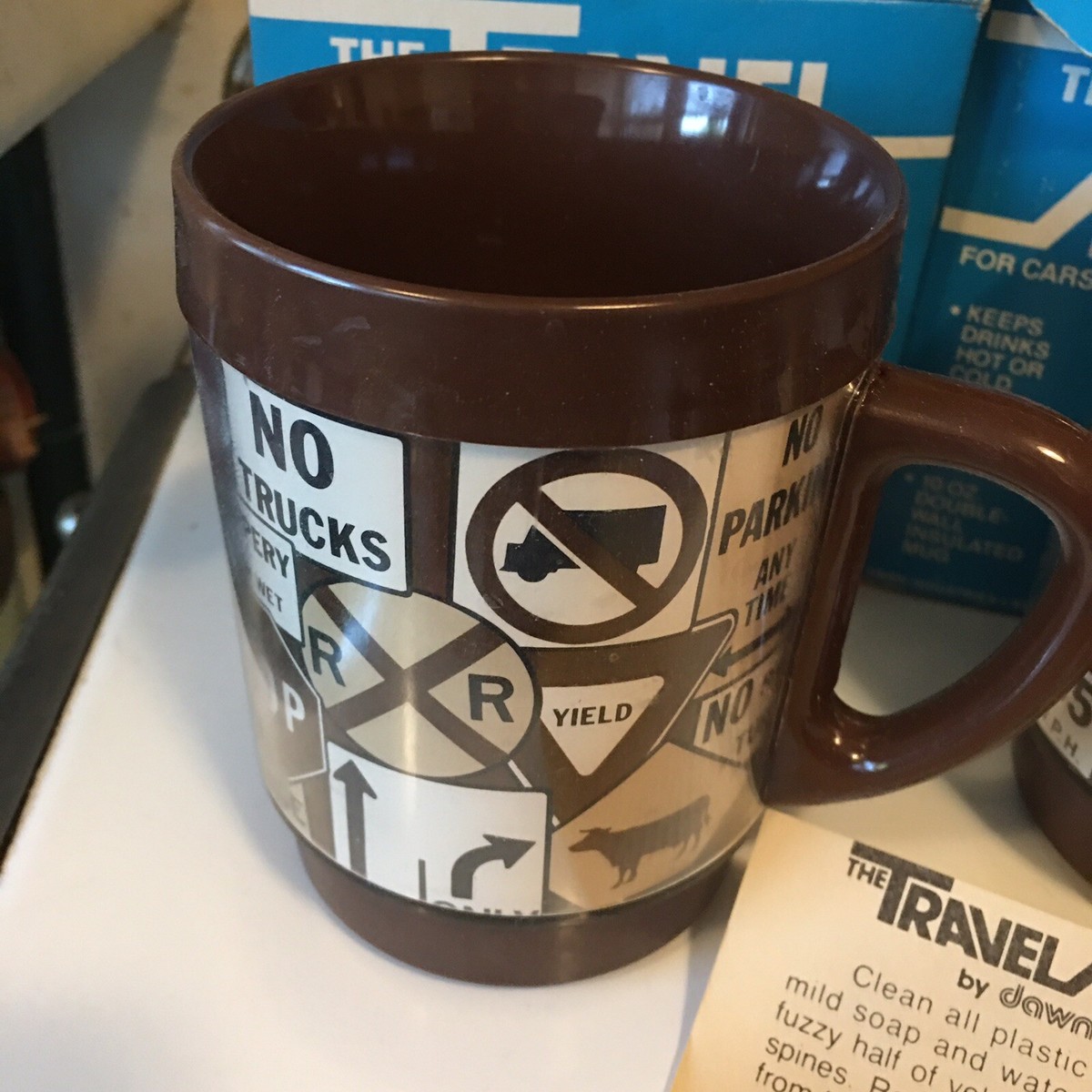 vintage travel cup plastic 1980s coffee mug tea