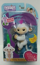 WHITE SOPHIE - FINGERLINGS Interactive Pet Baby Monkey - WowWee NEW 2017