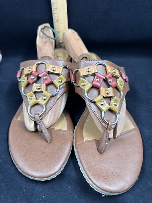 Solo Ladies dress sandals size 10 by Softspots 1360046