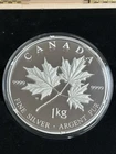 Royal Canadian Mint 2011 1kg 9999 Silver Maple Leaf Forever