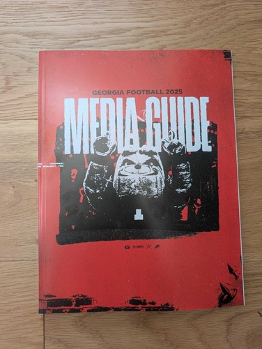 2025 UGA Donor Georgia Bulldogs Football Media Guide Jahrbuch Magazin SEC Club
